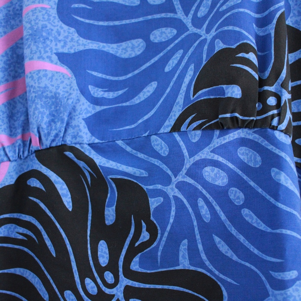 🌺HAWAIIAN PRINT TOP - Picture 4 of 7